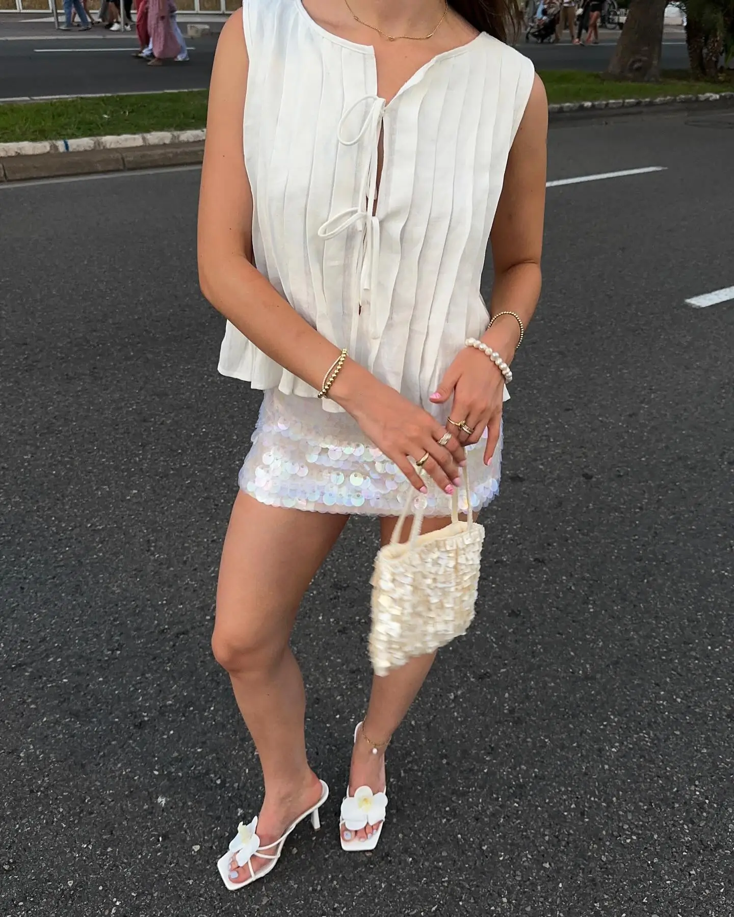 lucypage_